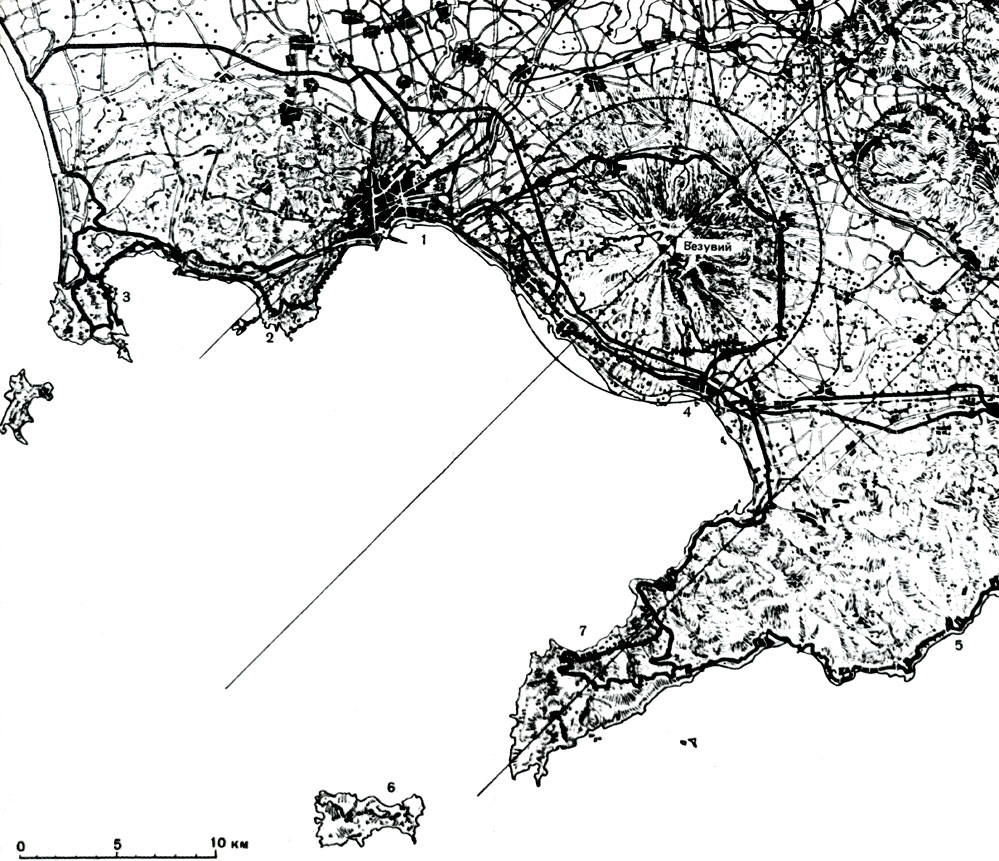 Карта Неаполитанского залива с системой туристических дорог: 1 - Неаполь; 2 - видовая площадка на Капо ди Посилипо, 3 - курорт императорского Рима - Байя; 4 - Помпеи; 5 - Амальфи; 6 - остров Напри; 7 - Сорренто; через вершину Везувия проведена ось равновесия природного ландшафта