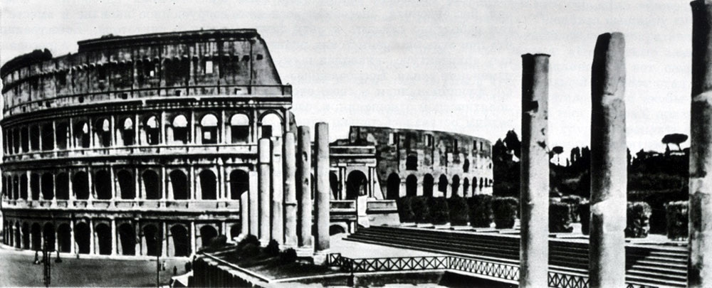 Колизей и внешняя колоннада храма Венеры и Ромы. Вид с проспекта Империи