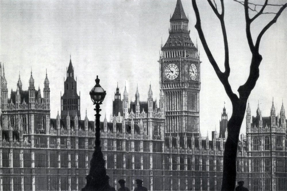 Лондон. Здание английского парламента с башней Биг-Бэн