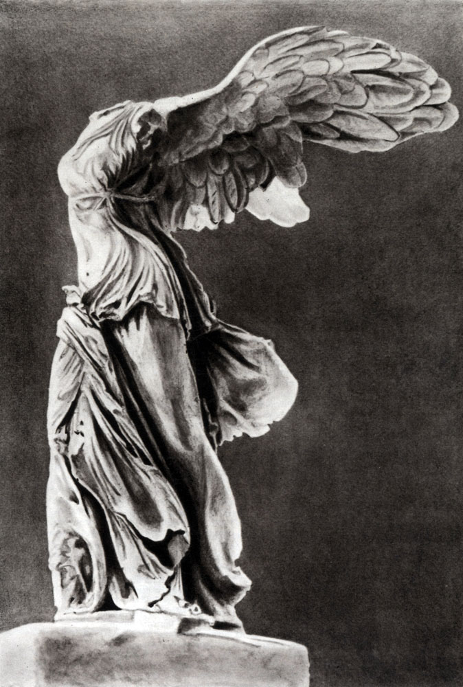 Так называемая Самофракийская Ника, изваянная во II в. до н. э. неизвестным гениальным художником, быть может за пределами континентальной Греции. Скульптура передает с беспримерной художественной выразительностью стремительность победного движении эллинов
