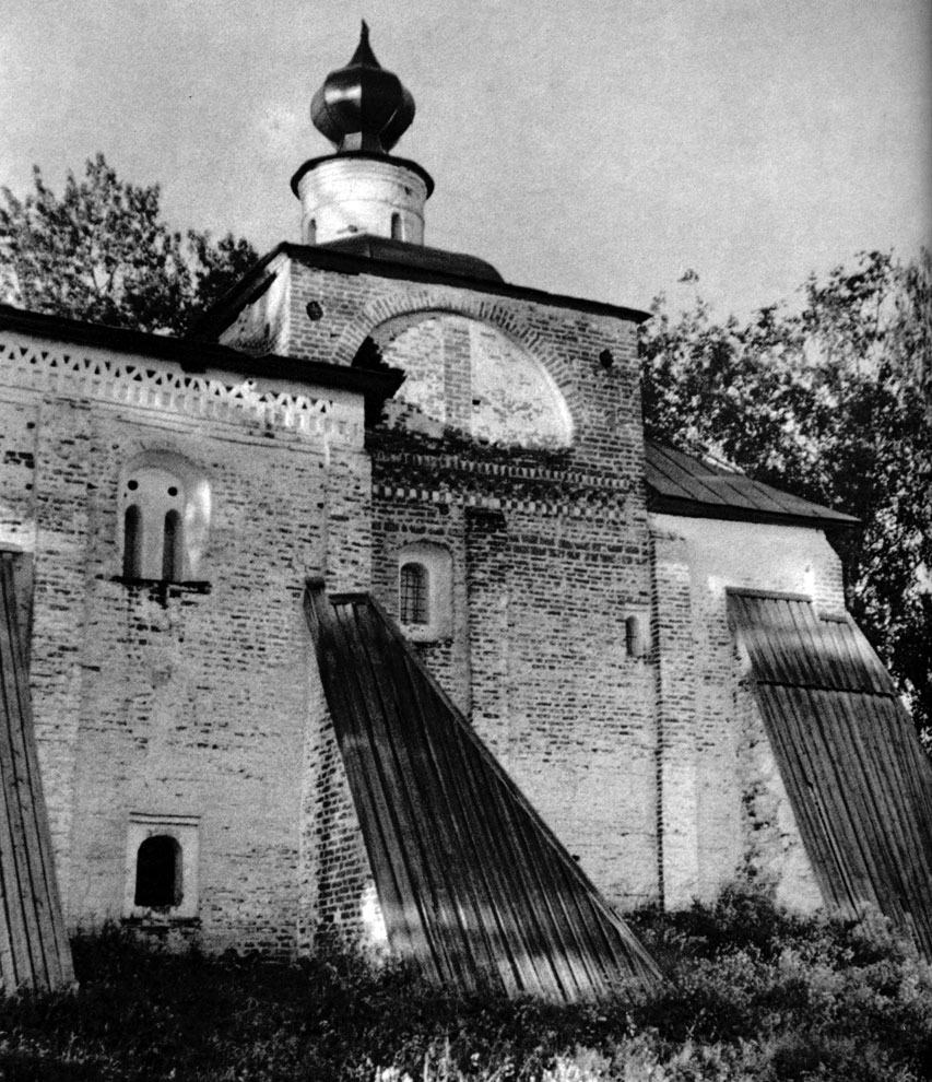 Kirillo-Belozersky Cloister. The Ivanovsky Cloister area. The Church of Sergey Radonedzsky. 1560-1594