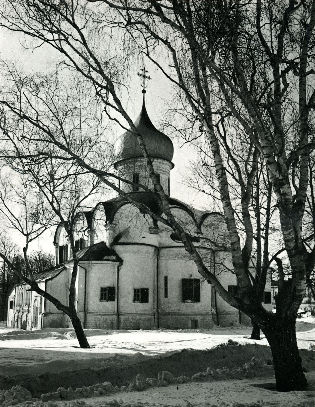 122. Alexandrov. Troitsky Cathedral. View from the East. 1570.