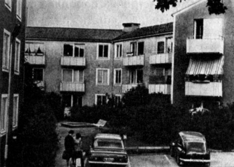 Стокгольм. Квартал Грёндал. Архитекторы С. Бакстрём и Л. Рейниус, 1944 - 1946. Типовая секция